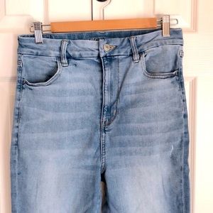 AE Curvy Highest Rise Jegging